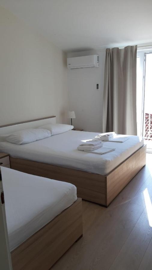 Apartmani Lara Gradac  Εξωτερικό φωτογραφία