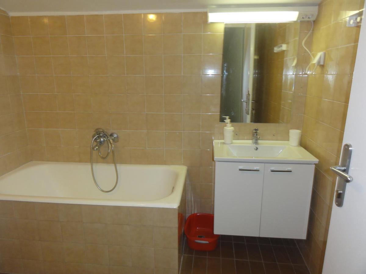 Apartmani Lara Gradac  Εξωτερικό φωτογραφία